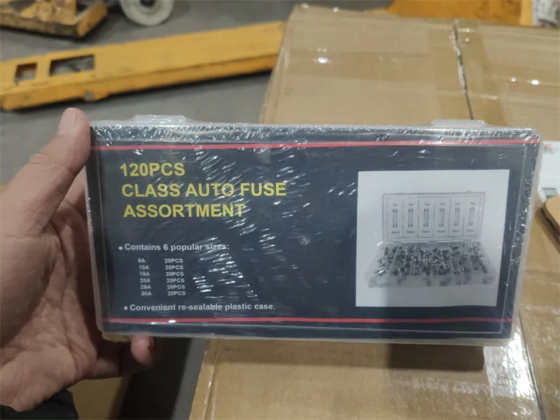 Assortiment de 120 fusibles en verre, étiquette du coffret