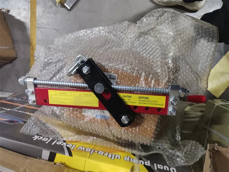 Balancier de moteur 900 kg, vue de détail