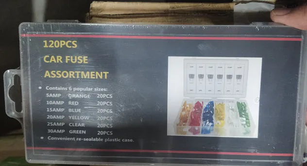 Assortiment de fusibles auto standard 120 pièces, étiquette du coffret
